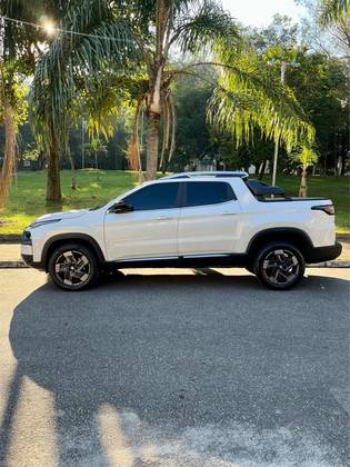 FIAT TORO 1.3 TURBO 270 FLEX VOLCANO AT6 FIAT TORO 1.3 TURBO 270 FLEX VOLCANO AT6